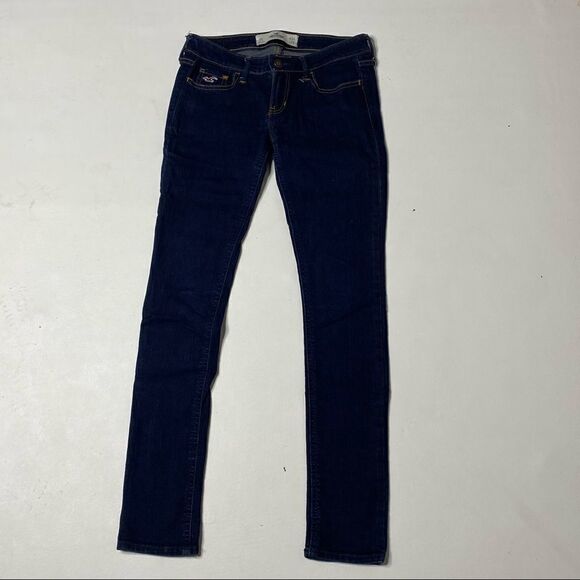 Hollister | Skinny Jeans  - Picture 1 of 6
